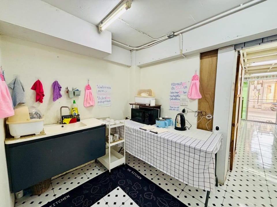 Coffee/tea facilities