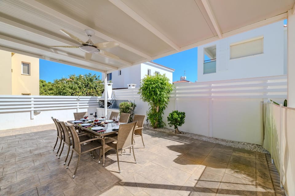 Patio, Garden, Garden view