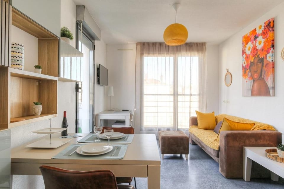 Résidence confort, terrasse, aux pieds du Métro Valmy Apartment in Lyon