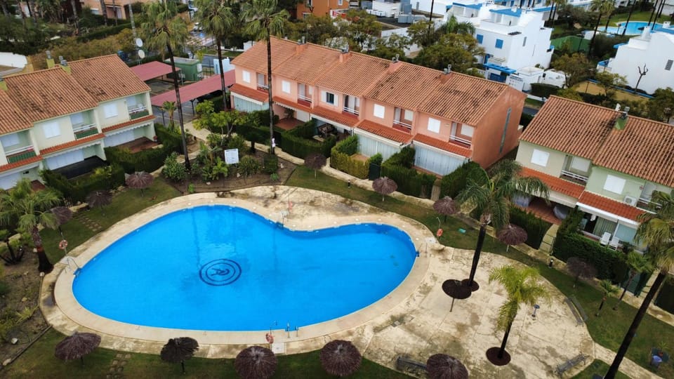 Bird's eye view, Pool view, Swimming pool
