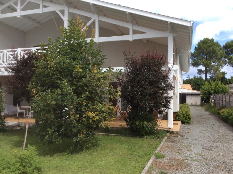 La Bulle House in Biganos