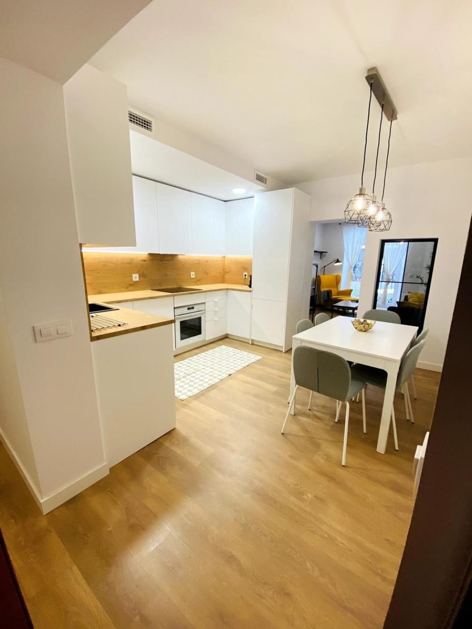 Apartamento para 3 personas cerca de Tirso Molina Apartment in Centro