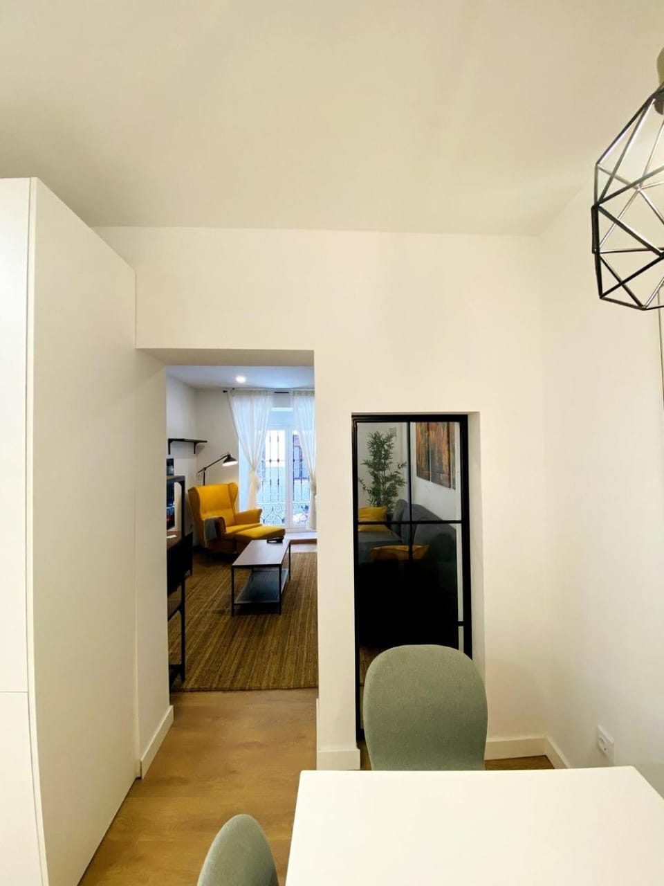Apartamento para 3 personas cerca de Tirso Molina Apartment in Centro