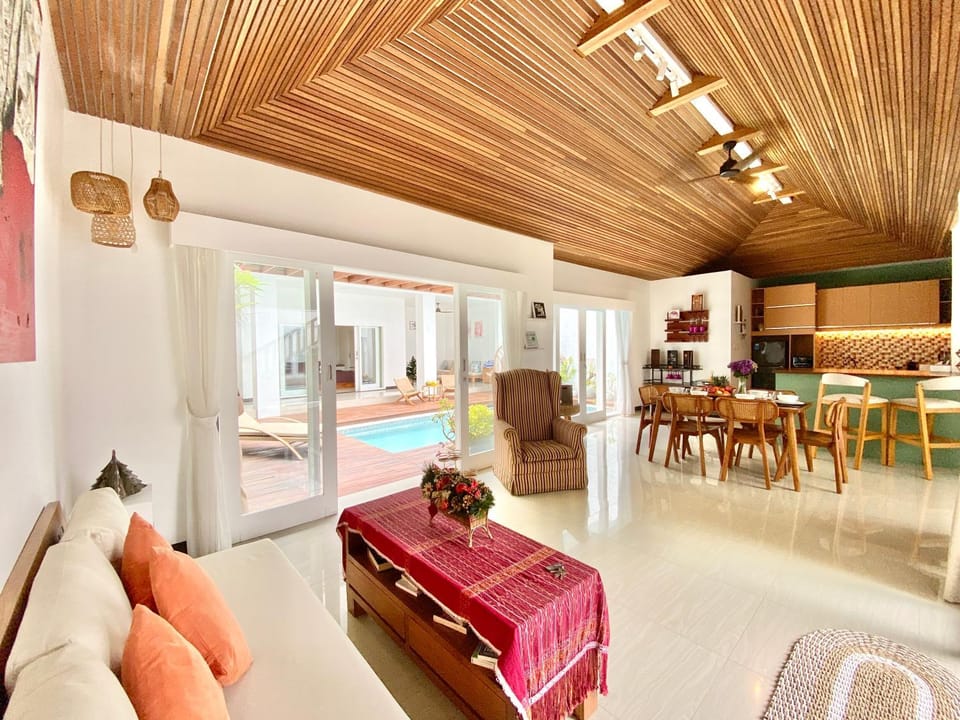 Umatutet - Superhost 3BR Villa Pool in Pererenan Near Canggu Villa in North Kuta