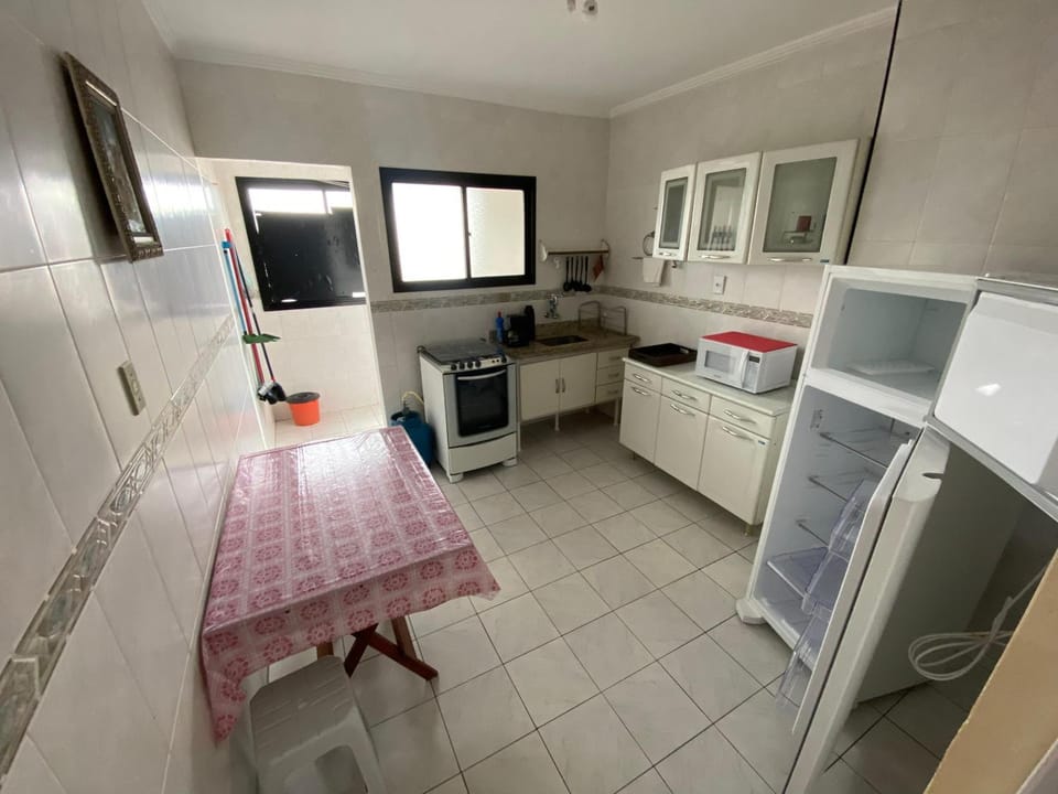 APARTAMENTO Proximo Praia e com Ar Apartment in State of São Paulo