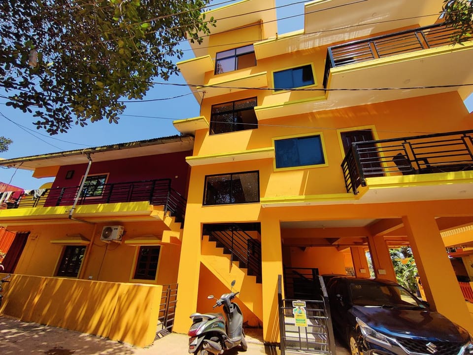 Property building, Street view, Parking