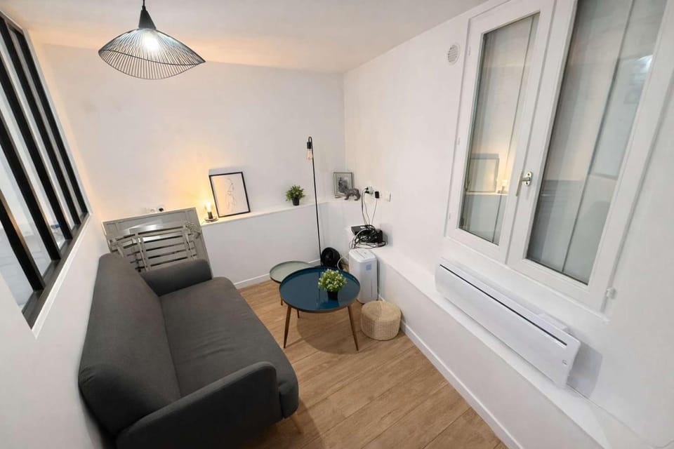 Paris 3eme Studio Renove Emplacement Ideal - 2P Apartment in Paris