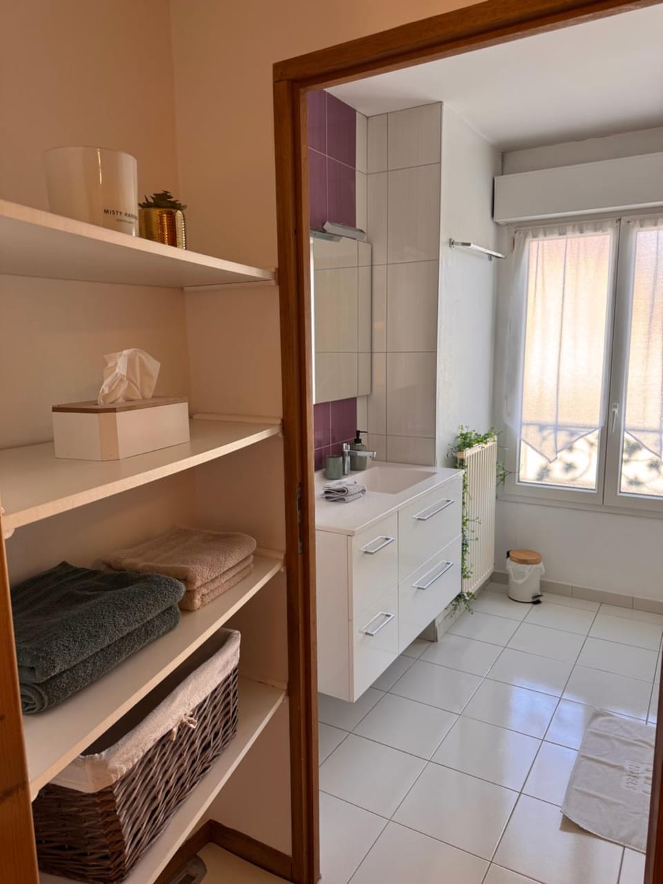 La Pause Normande - Bed & Breakfast Bed and Breakfast in Bayeux