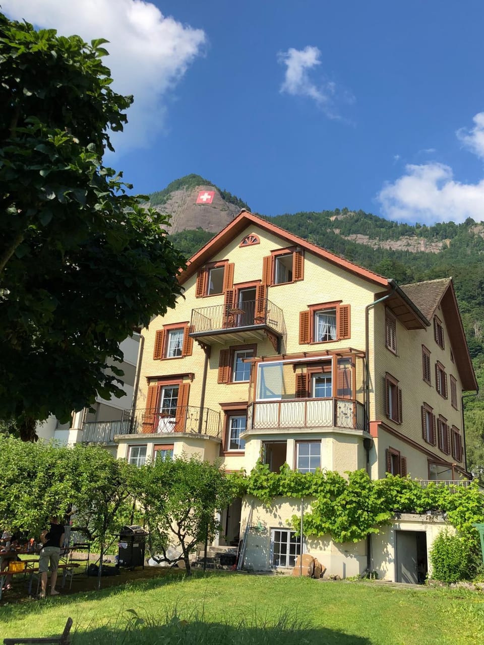 Property building, Spring, Day, Mountain view