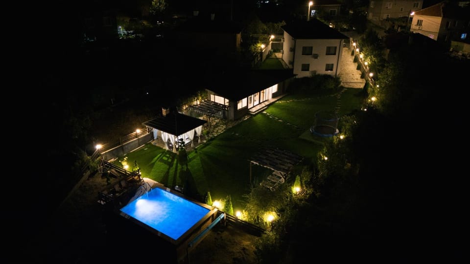 Garden, View (from property/room), Inner courtyard view