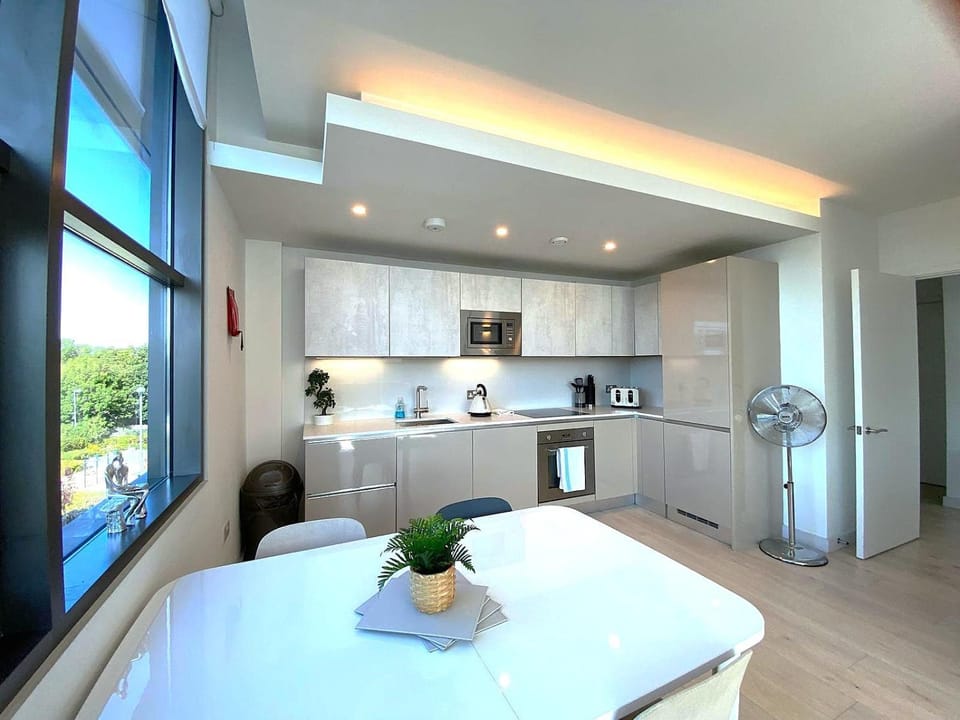 Modern 2-Bed Apartment in Blu Bracknell Apartment in Bracknell