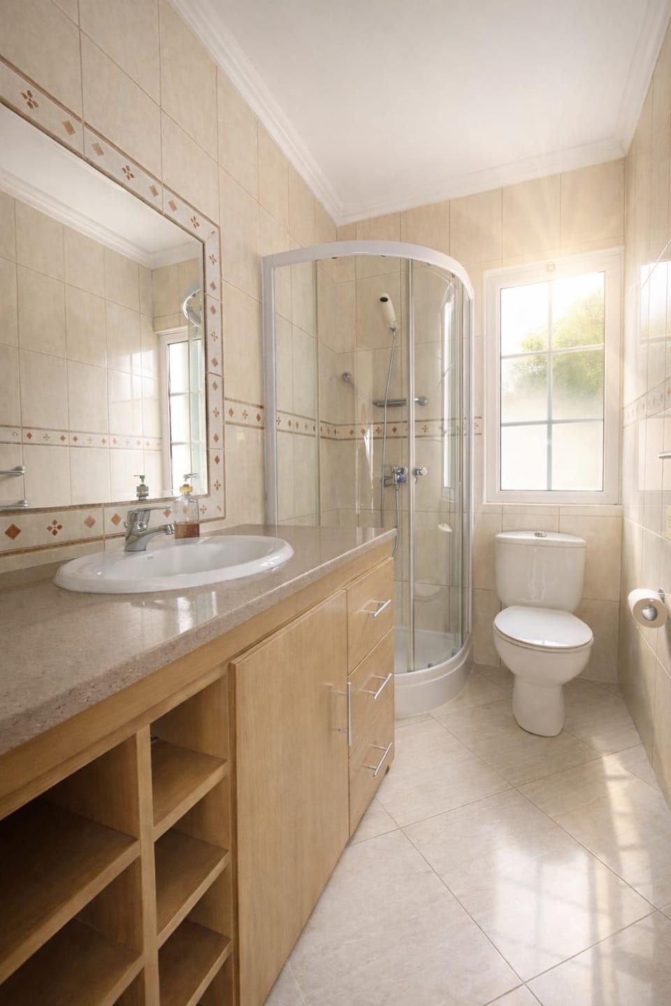Shower, Toilet, Bathroom
