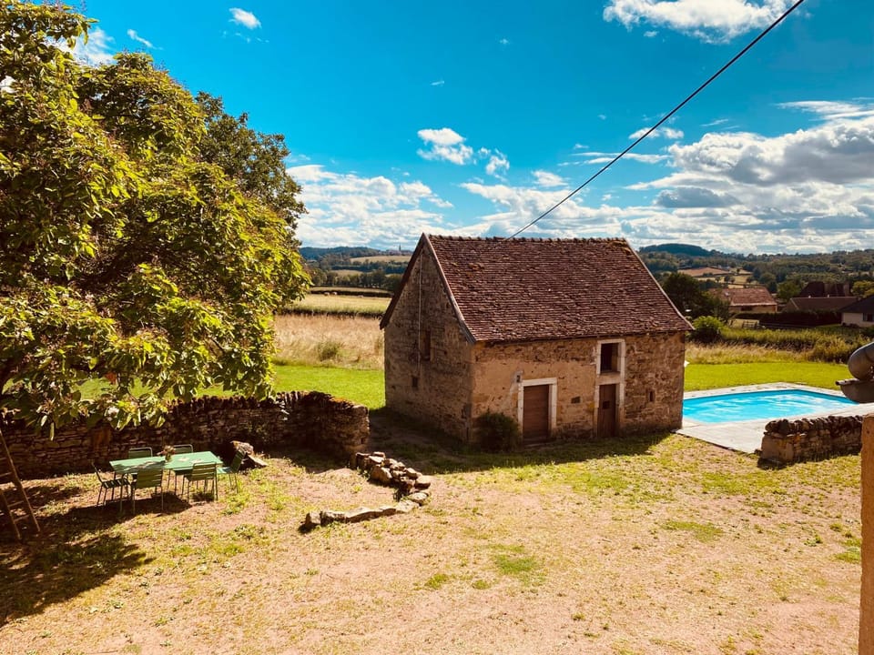 Gîte famille avec piscine en Bourgogne House in Bourgogne-Franche-Comté