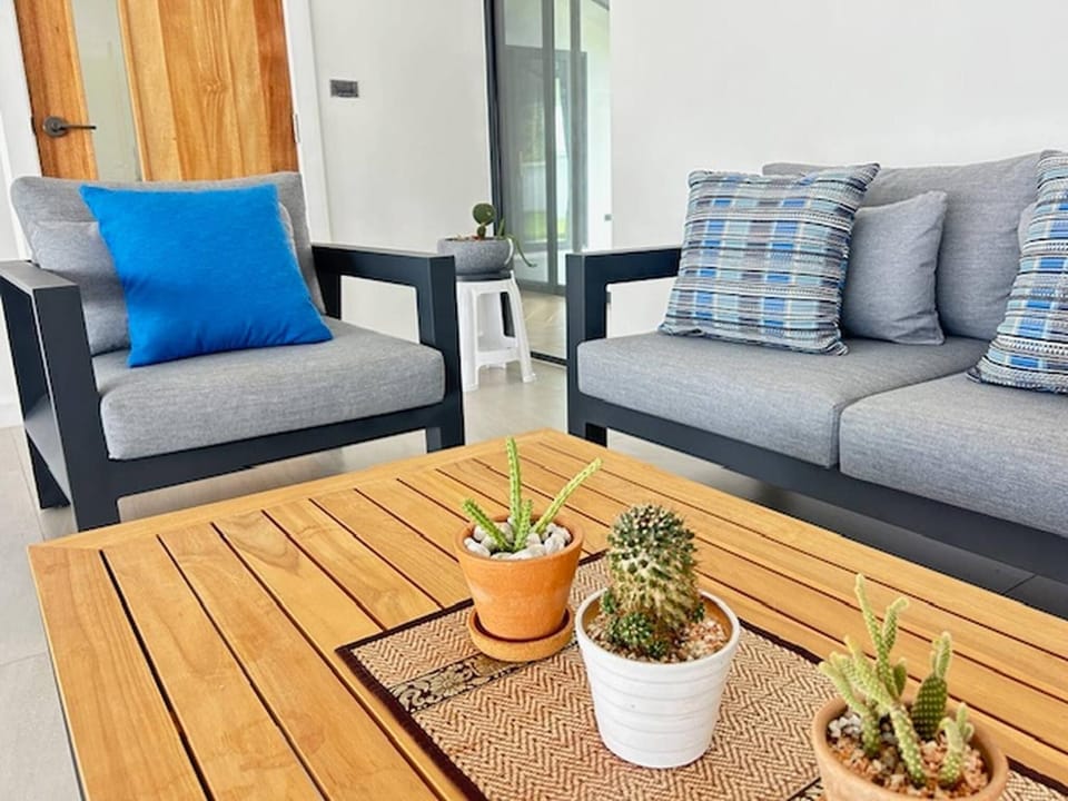 Luxurious Bed Breakfast Stay in Unique Villa Bed and Breakfast in Hua Hin District
