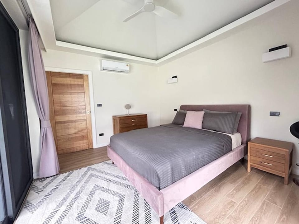 Luxurious Bed Breakfast Stay in Unique Villa Bed and Breakfast in Hua Hin District