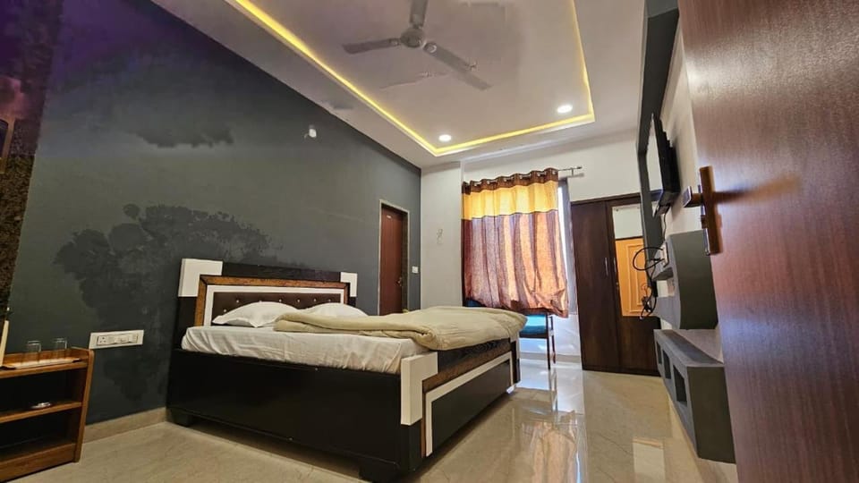 THE POPULAR RESDINCY & RESTAURANt Hotel in Udaipur