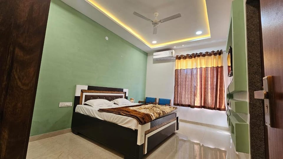 THE POPULAR RESDINCY & RESTAURANt Hotel in Udaipur