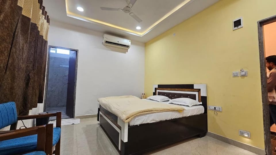 THE POPULAR RESDINCY & RESTAURANt Hotel in Udaipur