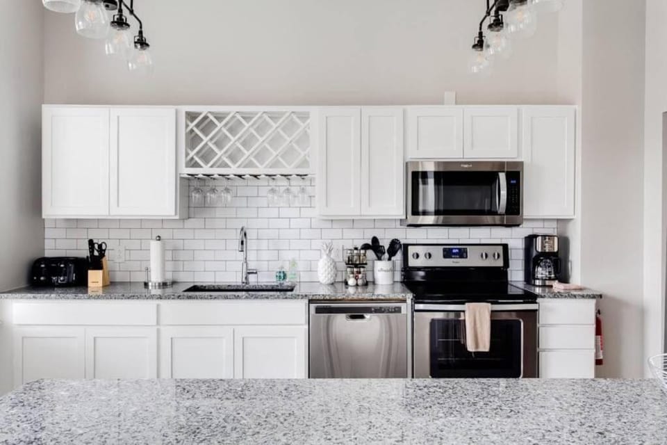 Historic Elegance Modern Amenities Gym House in Jefferson County
