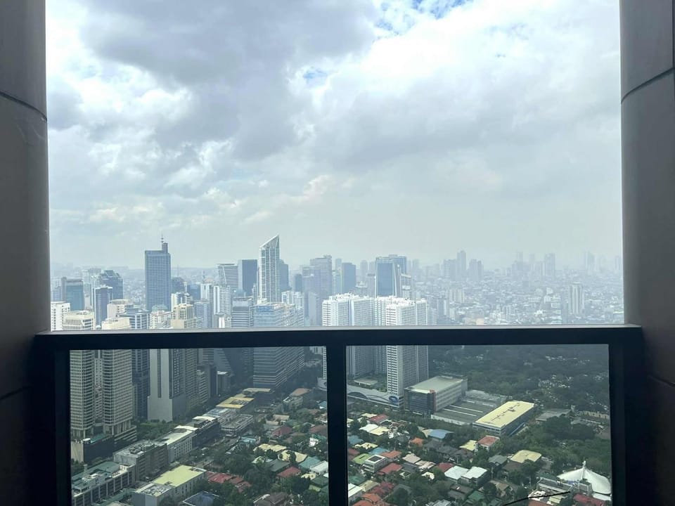The Gramercy Residences by Season Staycation Ph Hotel in Makati