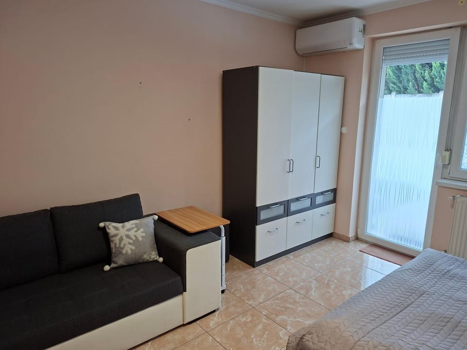 Bed, Balcony/Terrace, Bedroom, wardrobe, air conditioner, air conditioner