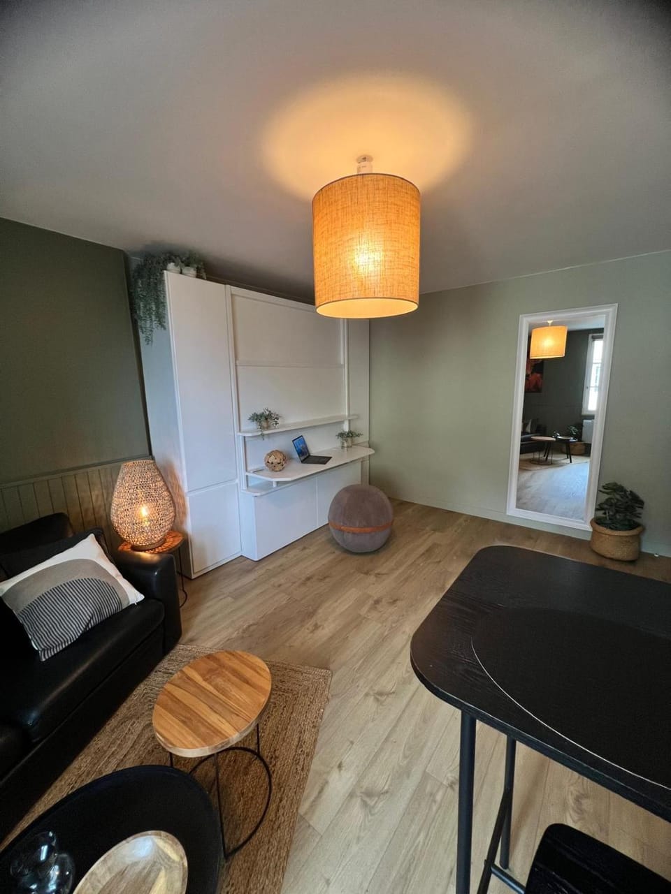 Seating area