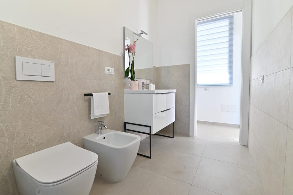 Toilet, Bathroom, bidet