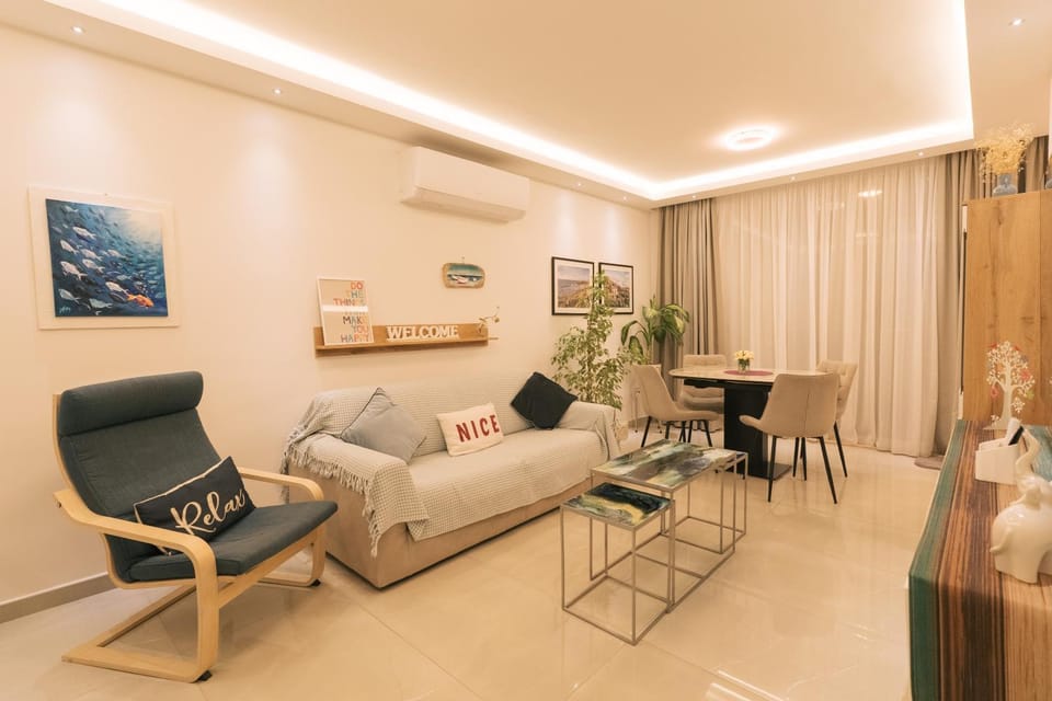 Luxurious Brand New Seafront, wake up onto the sea Apartment in Saint Paul's Bay