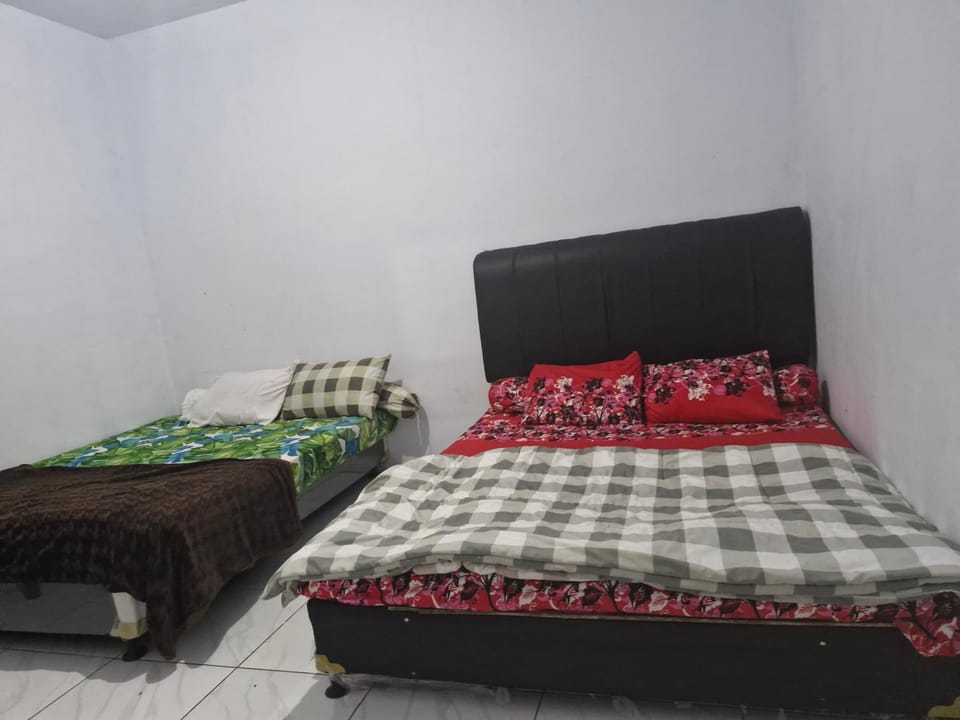 Villa Merri, Megamendung Puncak Villa in West Java
