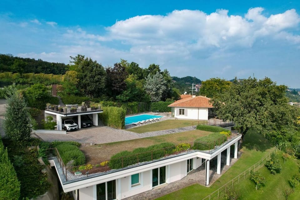 Garden view, Swimming pool