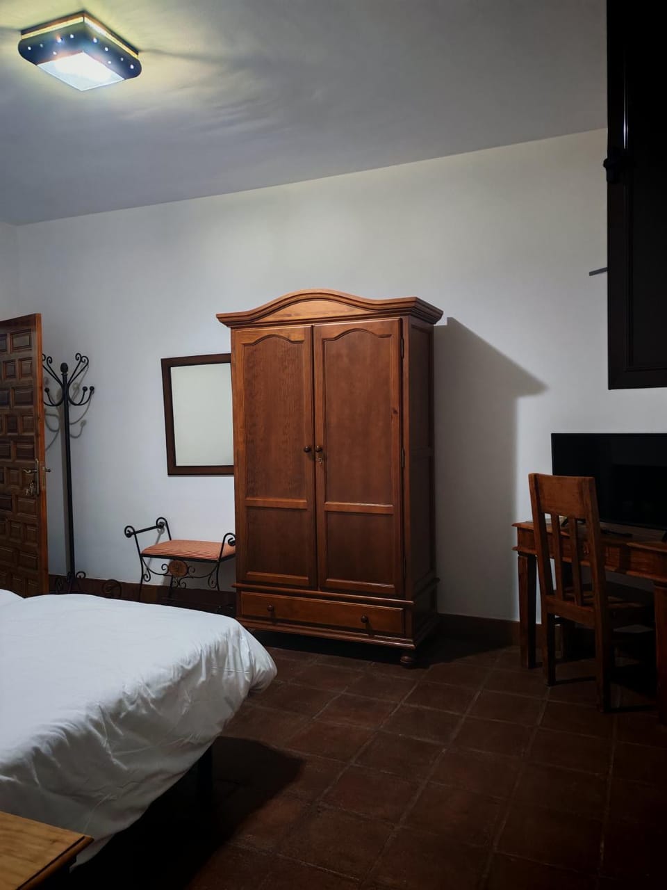Hostal Casa Inés La Valerosa Hotel in Sierra Norte de Sevilla