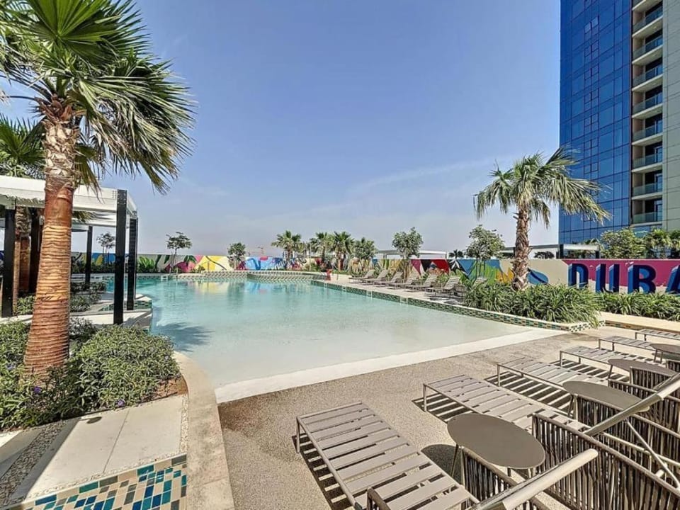 The Iconic Stay 2BR Apartment in Dubai