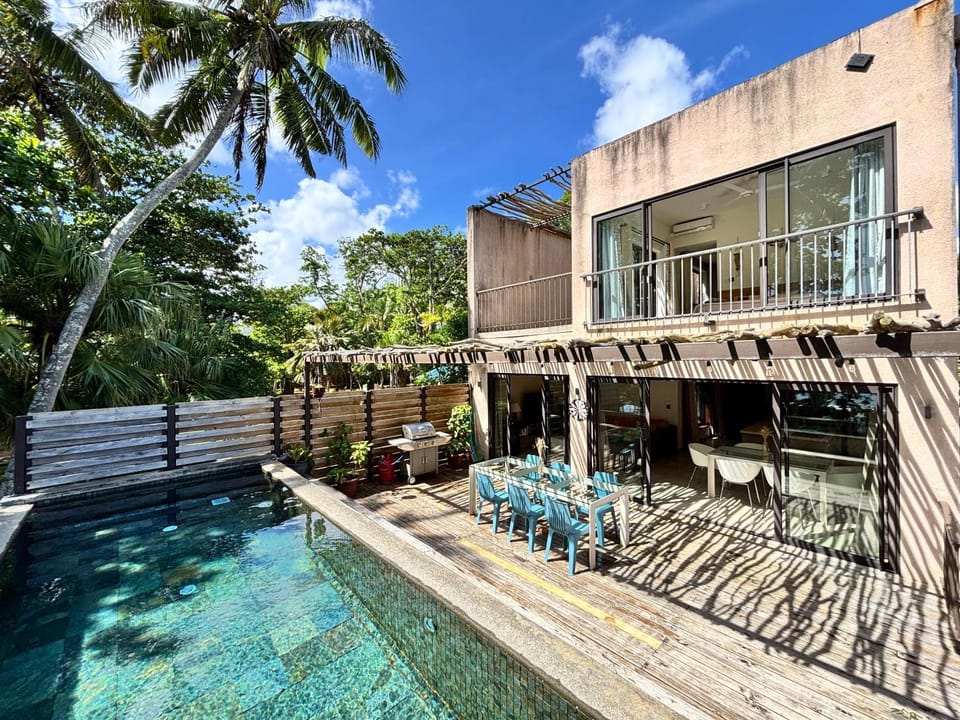 Patio, Facade/entrance, Swimming pool