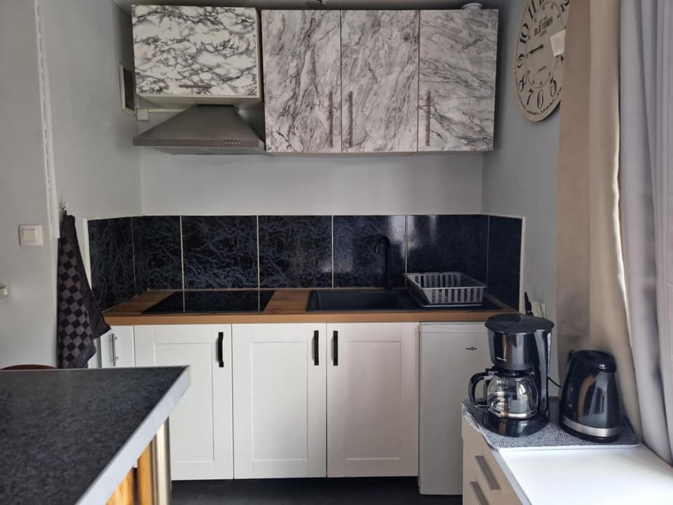 Coffee/tea facilities, Kitchen or kitchenette