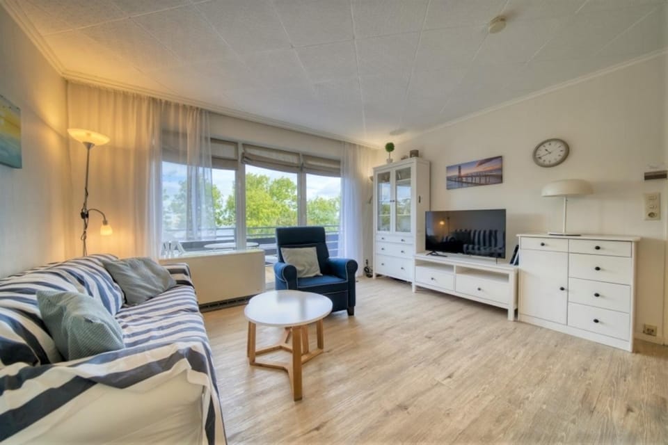 Haus Eichholzweg 18, App 8Eich25 Apartment in Heiligenhafen