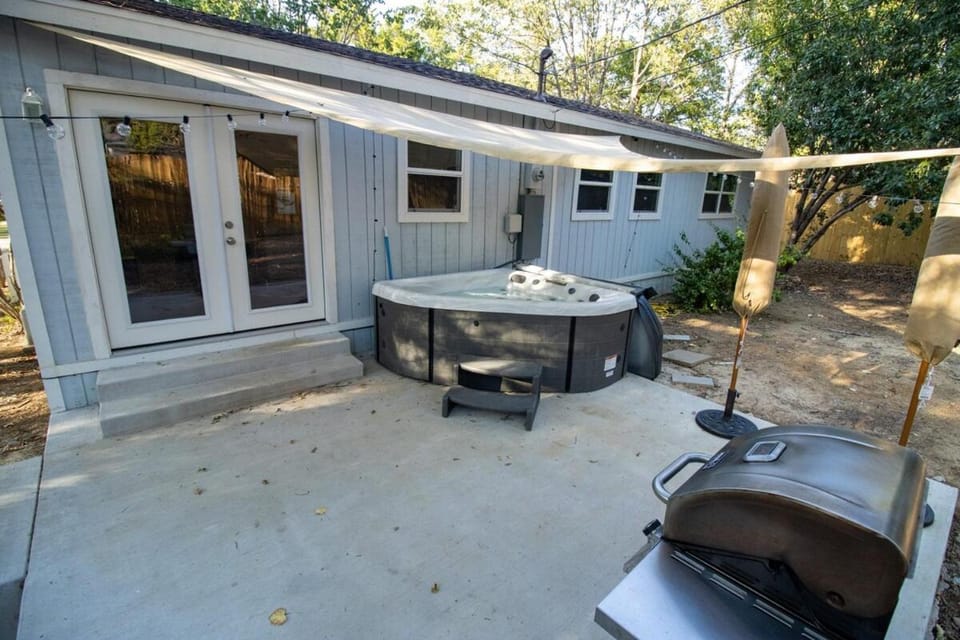 Hot Tub