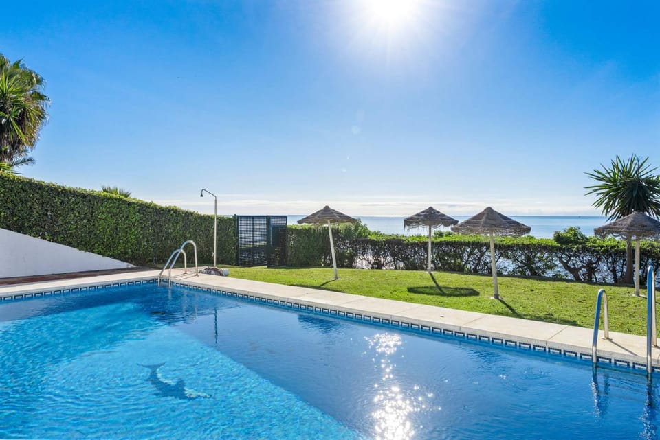 Bright Beachfront Apartment - ref 157 by Costarentals Apartment in Costa del Sol