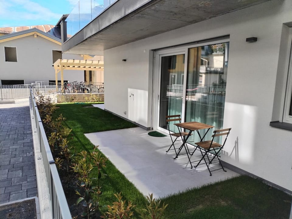 Property building, Garden, Garden view