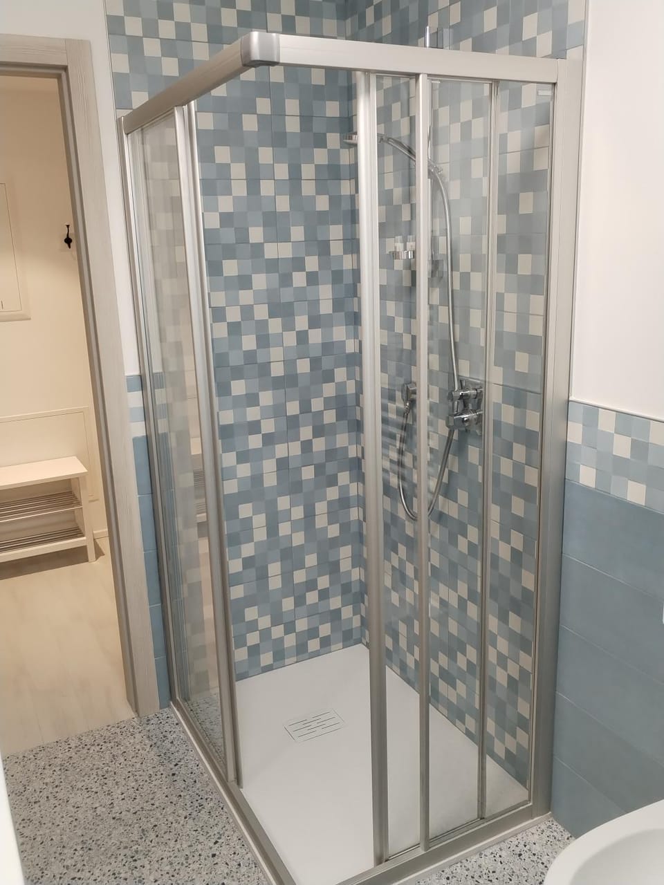 Shower, Bathroom