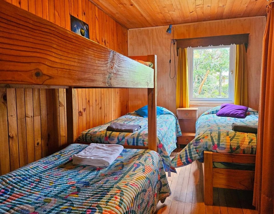 Acogedora cabaña en balneario las cascadas House in Los Lagos, Chile