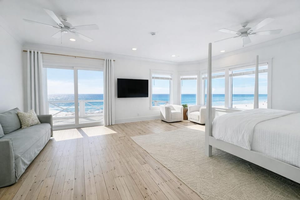 Gulf Dreams House in Lower Grand Lagoon