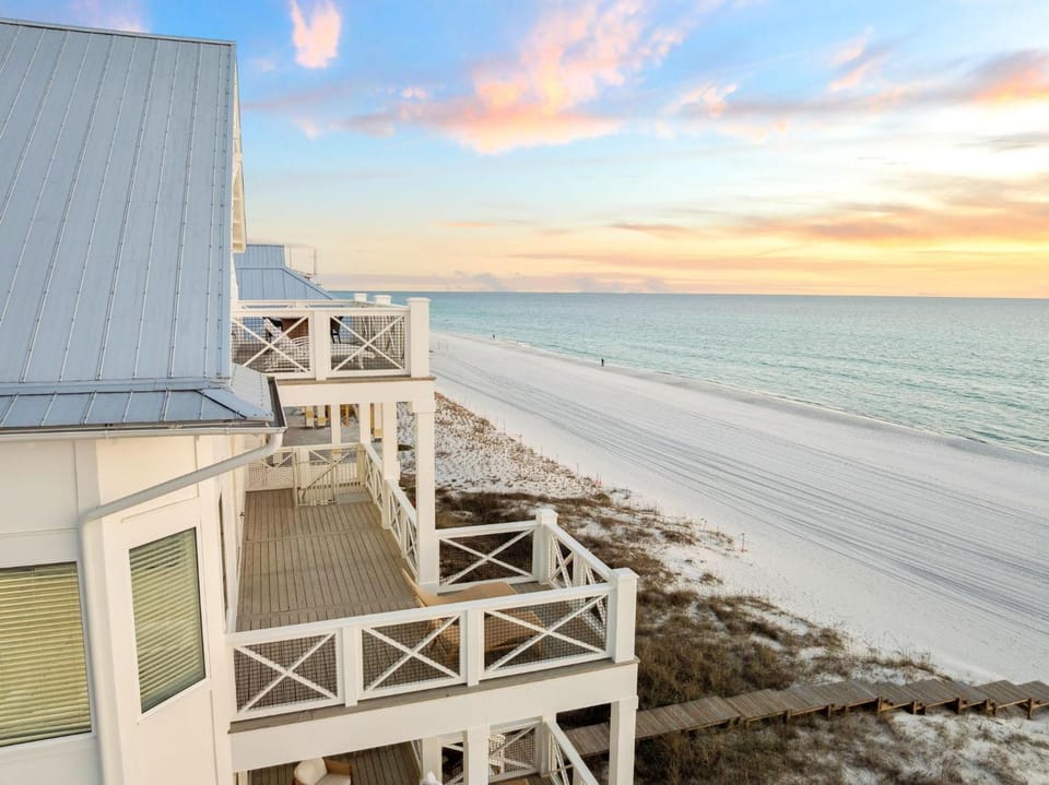 Gulf Dreams House in Lower Grand Lagoon
