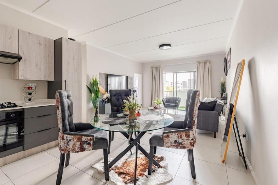 Spacious Executive Luxury Apartment Apartment in Gauteng