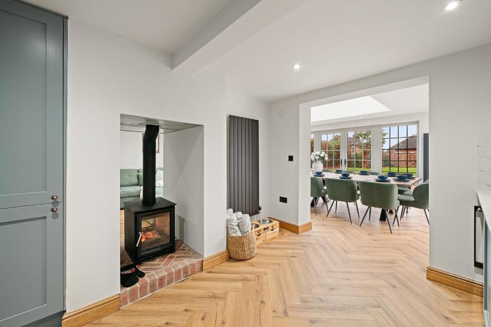 Blacksmiths Cottage by Birch Stays House in East Staffordshire District