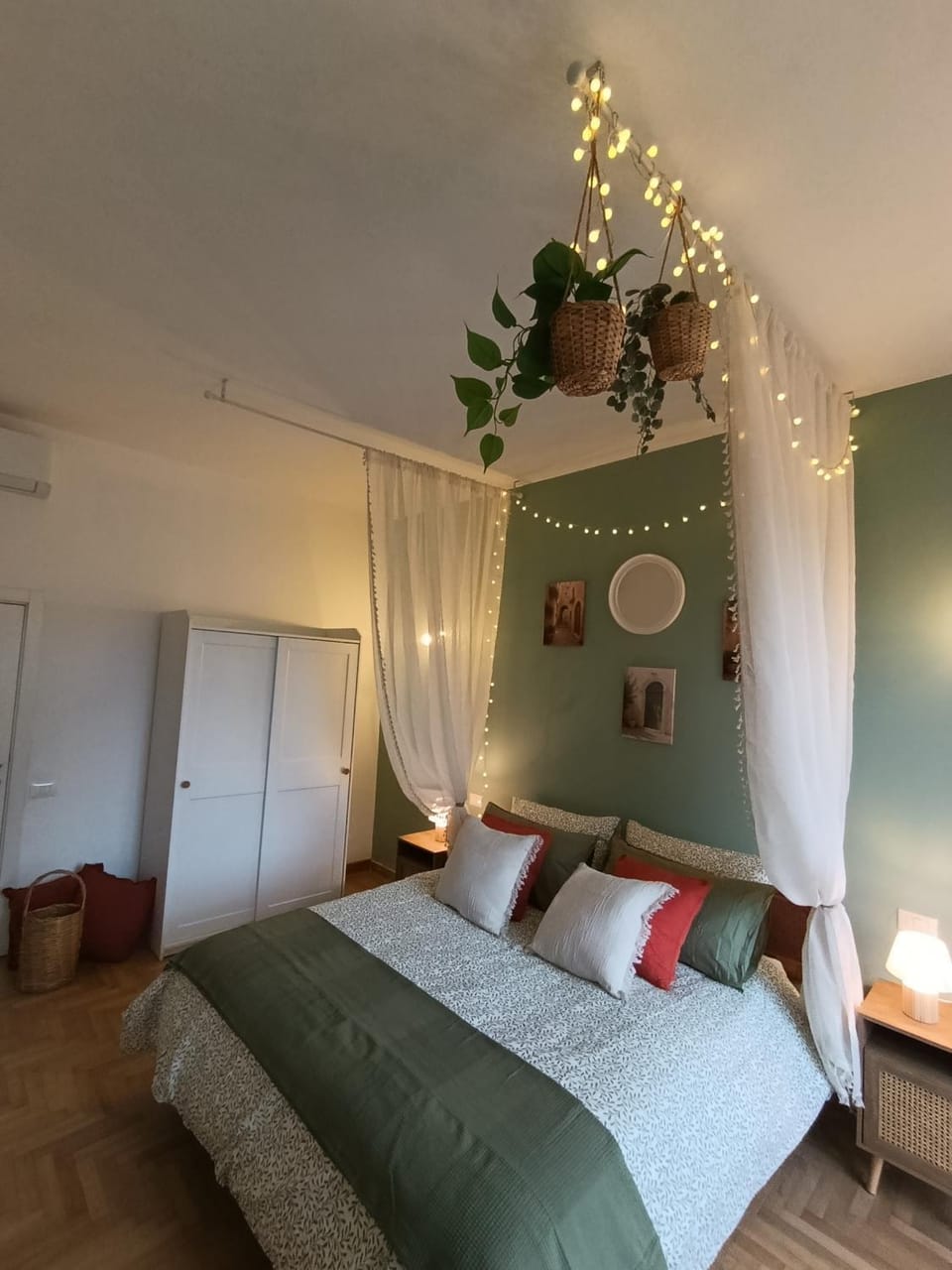 Bed, Bedroom, wardrobe