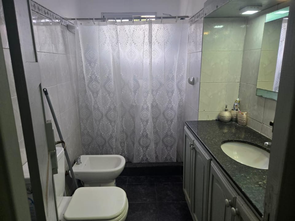 Shower, Toilet, Bathroom, bidet