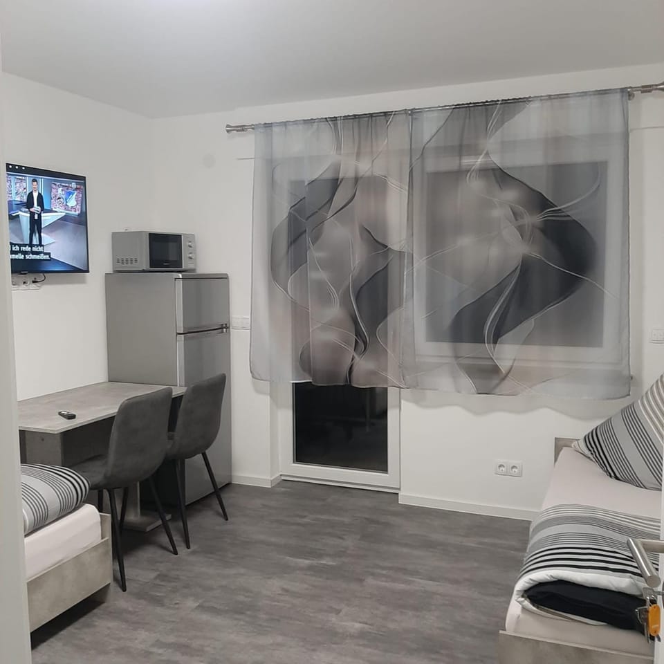 Five Rooms Hostel in Sinsheim