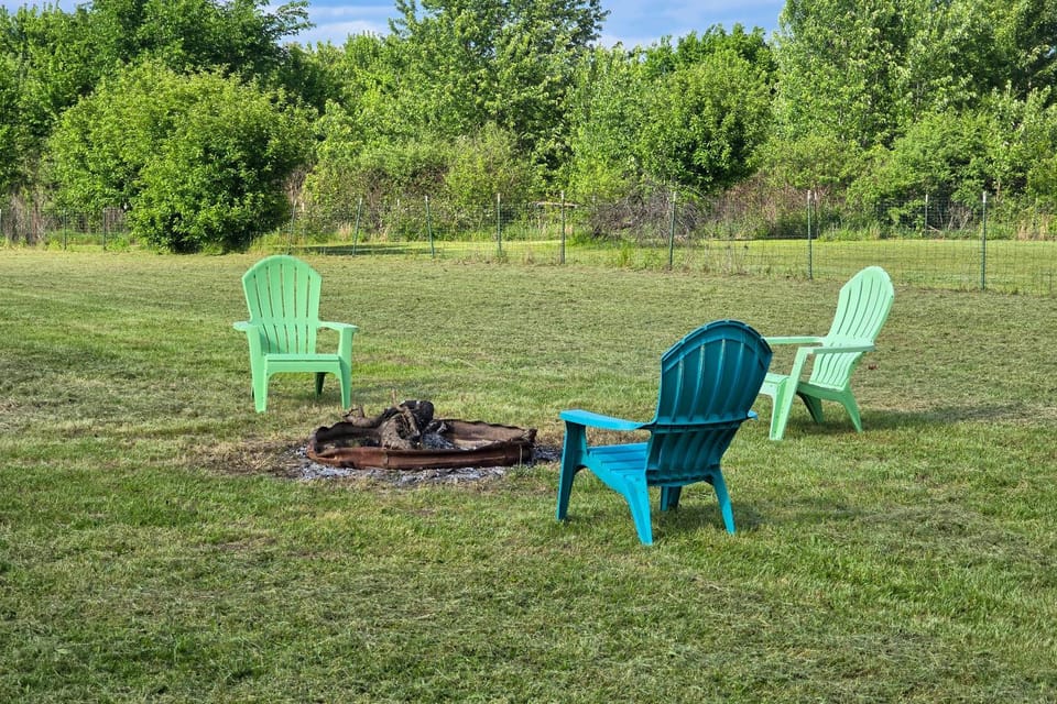Lebanon Fishing Retreat w/ Fire Pit: Pets Welcome! House in Ozark Mountains