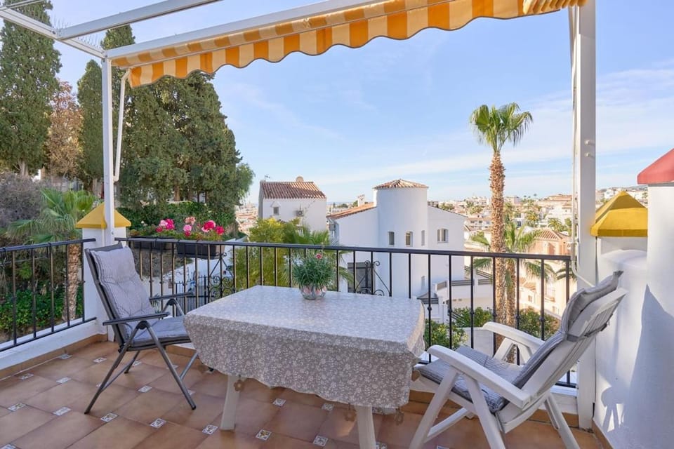 Casa Rosa Burriana Beach Nerja House in Nerja