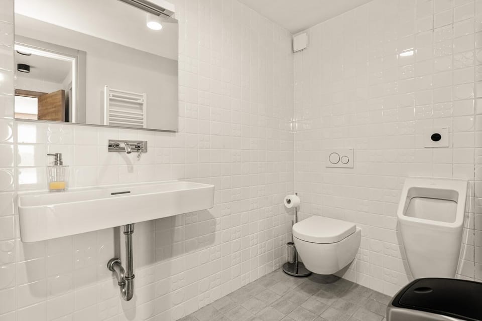 Toilet, Bathroom